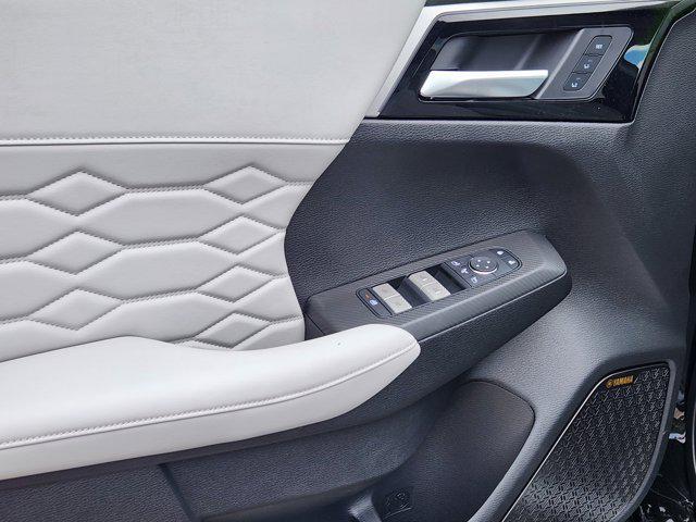 new 2025 Mitsubishi Outlander car, priced at $41,590