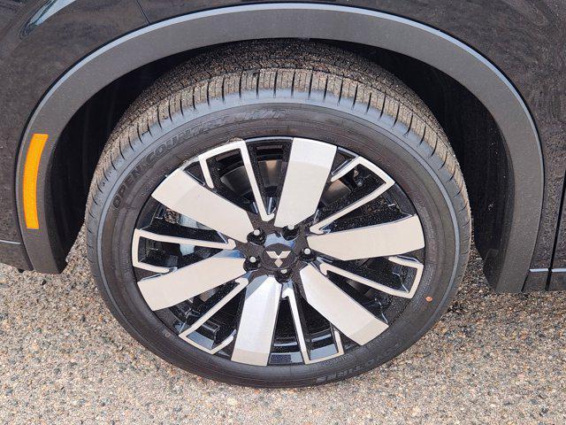 new 2025 Mitsubishi Outlander car, priced at $41,590