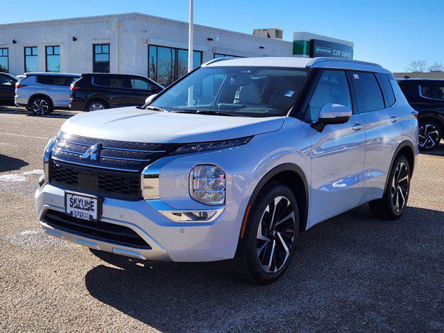 new 2024 Mitsubishi Outlander car, priced at $35,370