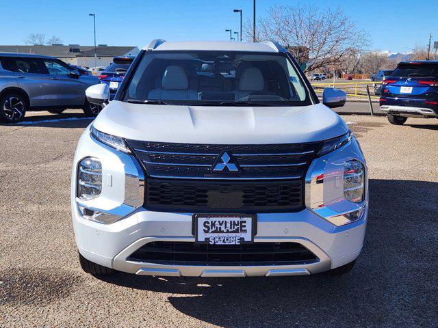 new 2024 Mitsubishi Outlander car, priced at $35,370