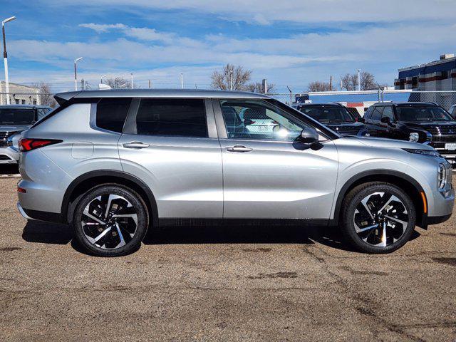 new 2024 Mitsubishi Outlander car, priced at $34,515