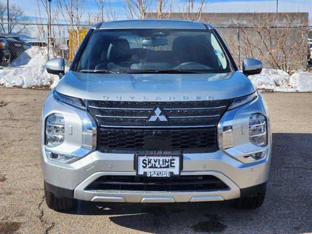 new 2024 Mitsubishi Outlander car, priced at $34,515