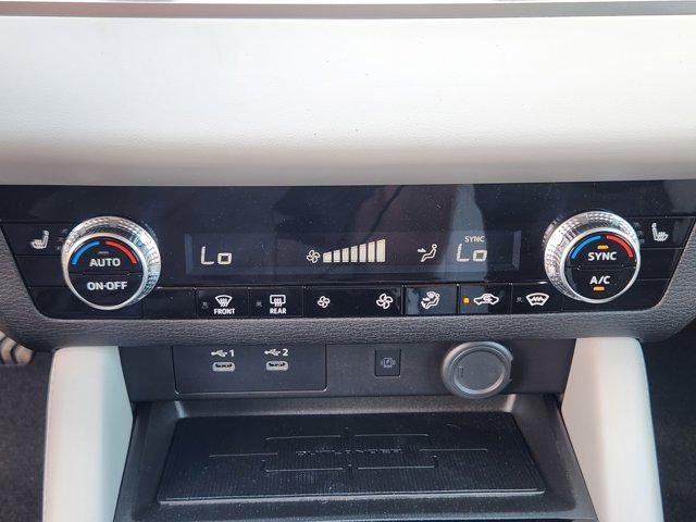 new 2025 Mitsubishi Outlander car, priced at $36,785