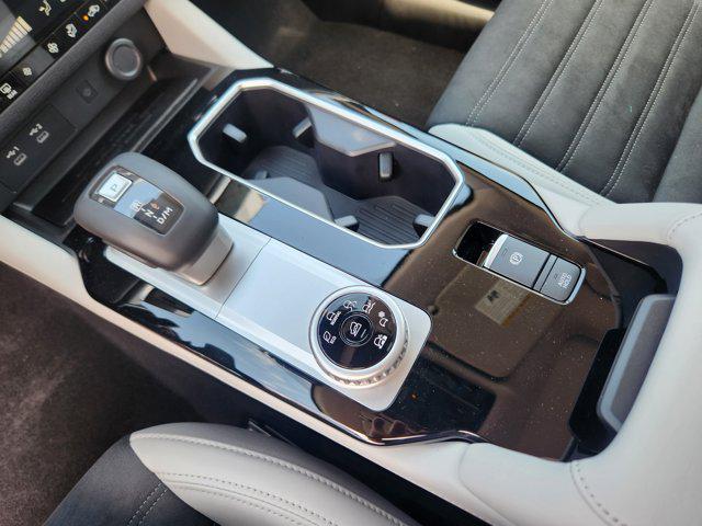 new 2025 Mitsubishi Outlander car, priced at $36,785