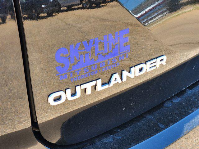 new 2025 Mitsubishi Outlander car, priced at $38,785