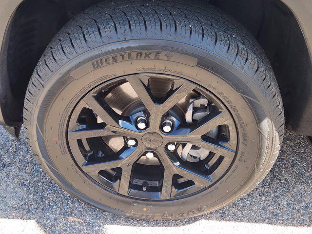 used 2024 Jeep Grand Cherokee L car, priced at $32,031