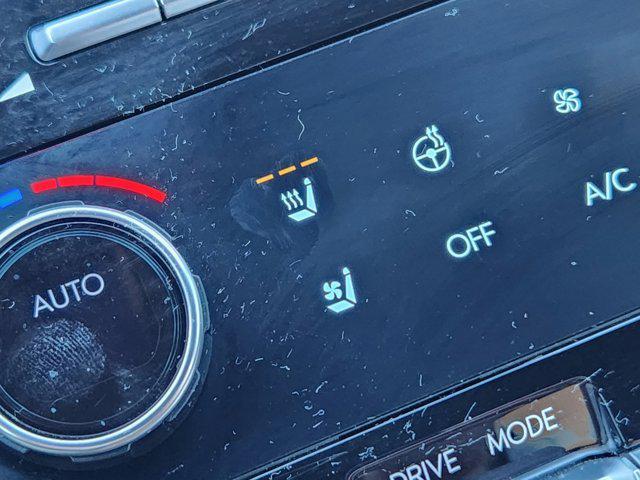 used 2025 Hyundai Santa Fe car, priced at $37,555