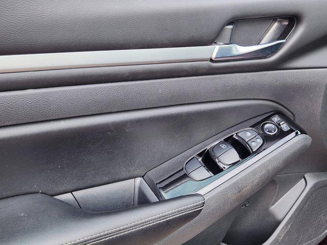 used 2023 Nissan Altima car, priced at $18,916