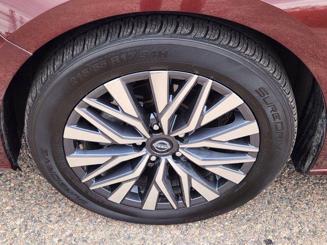 used 2023 Nissan Altima car, priced at $18,916