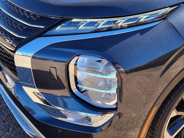 new 2025 Mitsubishi Outlander PHEV car, priced at $37,870