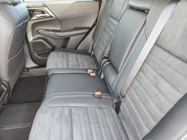 new 2025 Mitsubishi Outlander PHEV car, priced at $37,865