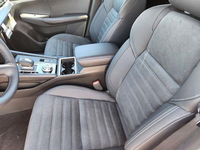 new 2025 Mitsubishi Outlander PHEV car, priced at $37,865