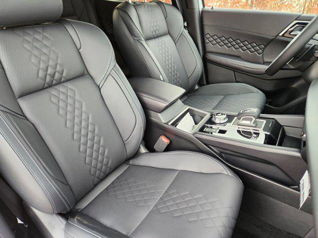 new 2025 Mitsubishi Outlander PHEV car, priced at $44,785