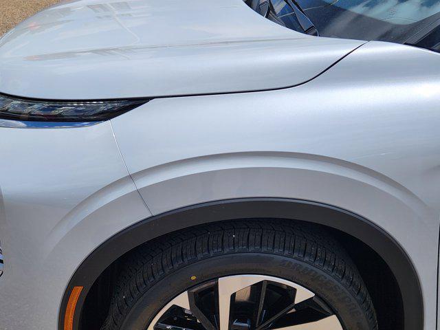 new 2025 Mitsubishi Outlander PHEV car, priced at $40,275