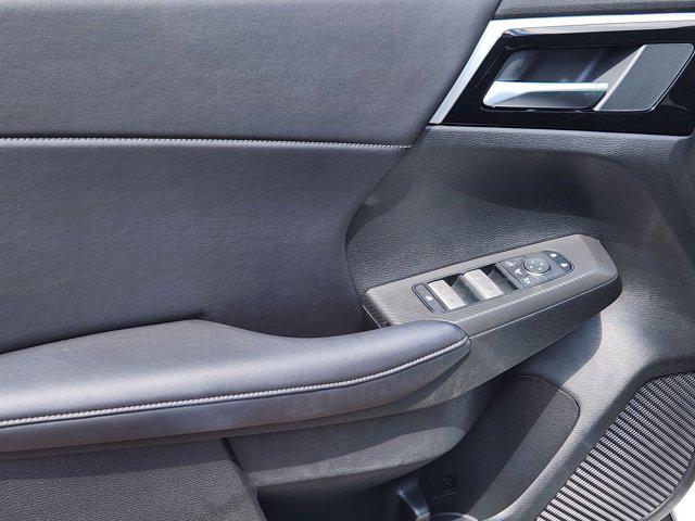 new 2025 Mitsubishi Outlander PHEV car, priced at $40,275