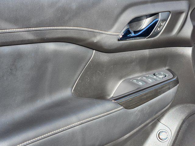 used 2021 GMC Acadia car, priced at $25,133