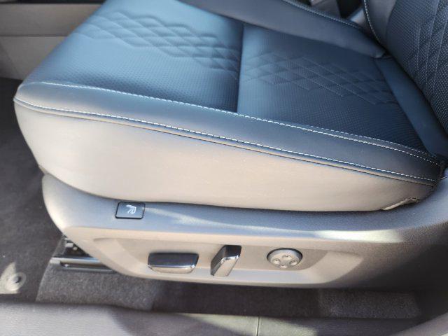 new 2025 Mitsubishi Outlander PHEV car, priced at $44,785