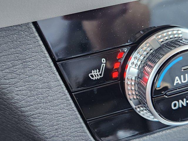 new 2025 Mitsubishi Outlander PHEV car, priced at $41,130