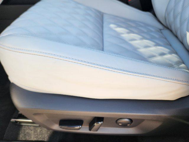 new 2025 Mitsubishi Outlander PHEV car, priced at $41,130