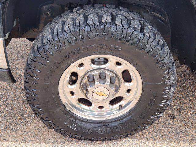 used 2006 Chevrolet Silverado 2500 car, priced at $14,937