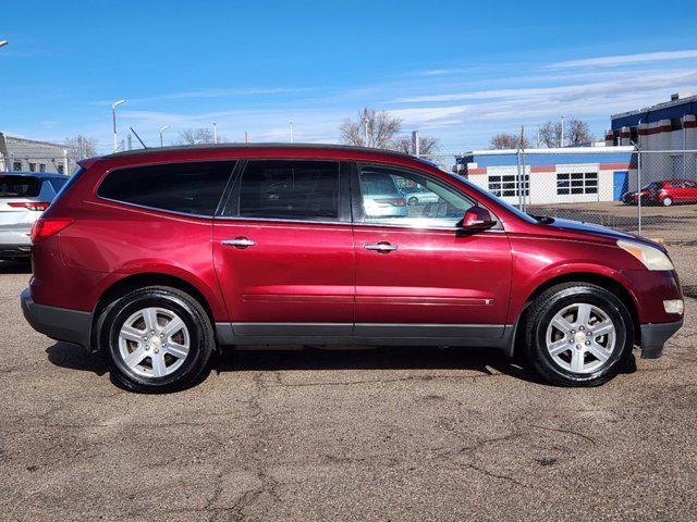 used 2010 Chevrolet Traverse car, priced at $9,423