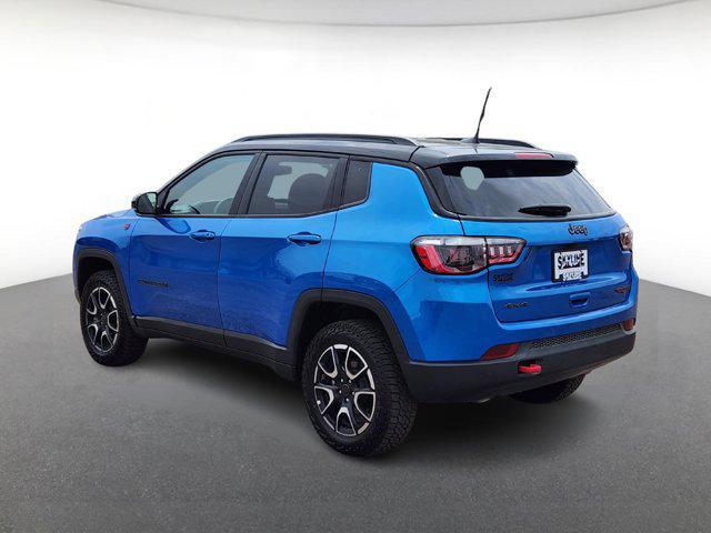 used 2025 Jeep Compass car, priced at $28,939