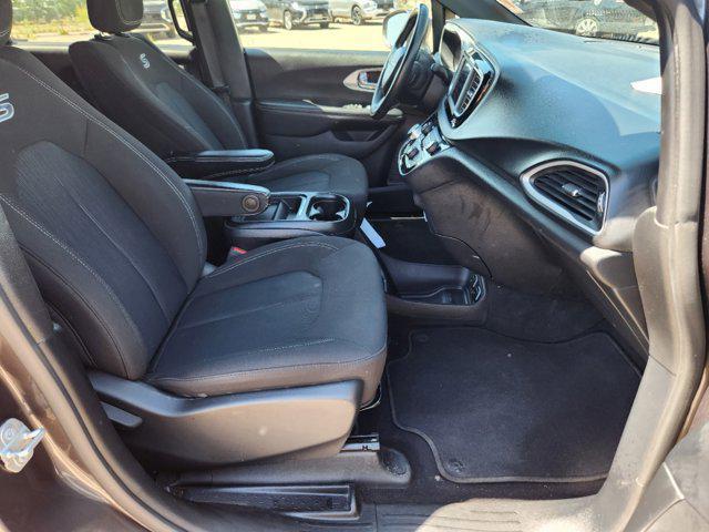 used 2020 Chrysler Pacifica car, priced at $21,744