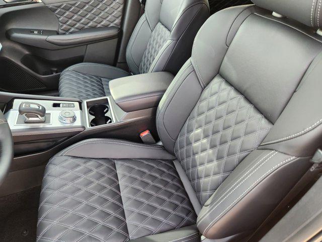 new 2025 Mitsubishi Outlander PHEV car, priced at $41,130