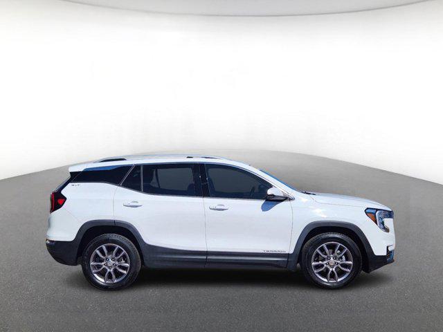 used 2024 GMC Terrain car, priced at $24,714