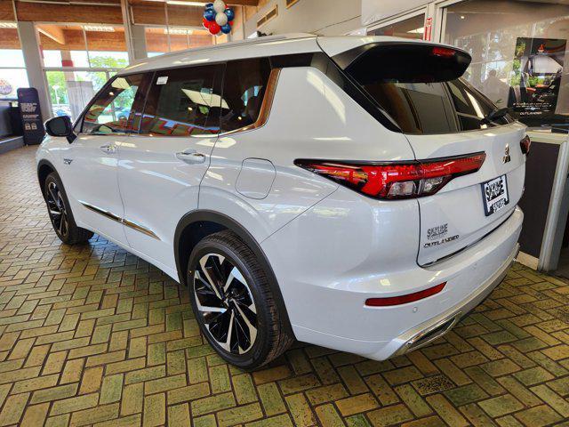 new 2025 Mitsubishi Outlander PHEV car, priced at $40,480
