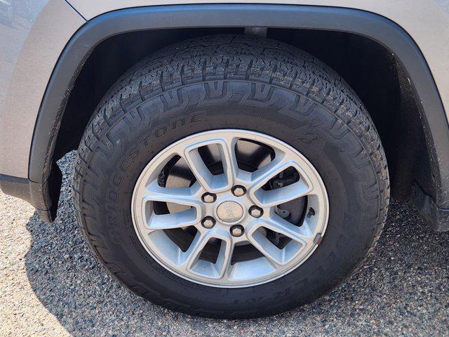 used 2018 Jeep Grand Cherokee car, priced at $15,007