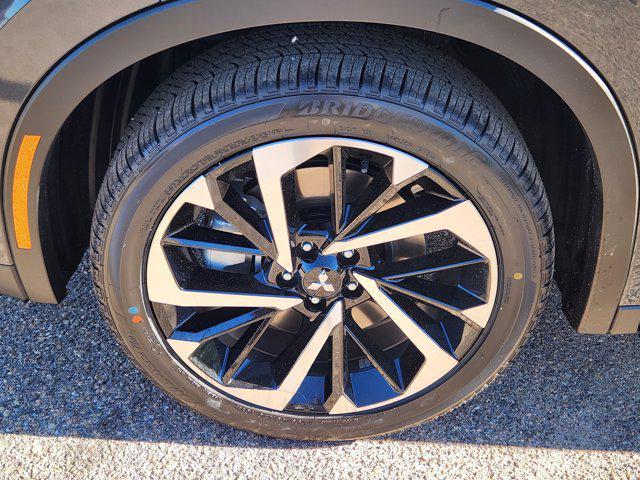 new 2025 Mitsubishi Outlander PHEV car, priced at $37,870