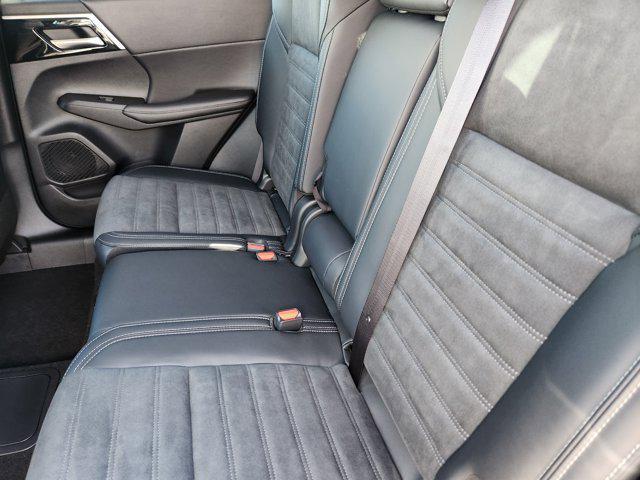 new 2025 Mitsubishi Outlander PHEV car, priced at $37,870