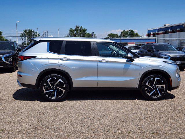 new 2024 Mitsubishi Outlander car, priced at $33,255