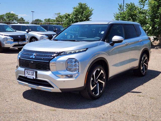 new 2024 Mitsubishi Outlander car, priced at $33,255