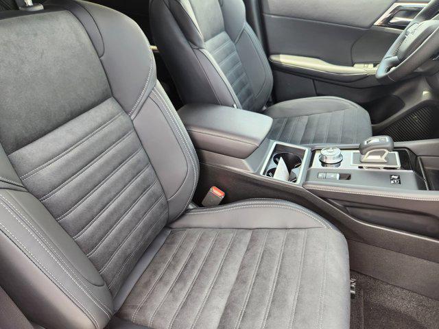 new 2025 Mitsubishi Outlander PHEV car, priced at $38,730