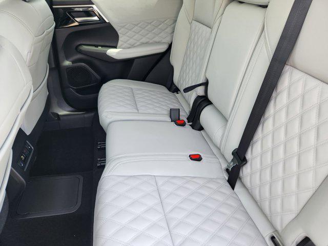 new 2025 Mitsubishi Outlander PHEV car, priced at $44,360