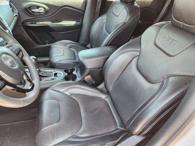 used 2023 Jeep Cherokee car, priced at $23,432