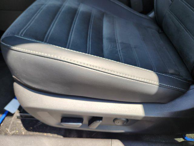 used 2025 Mitsubishi Outlander PHEV car, priced at $37,010