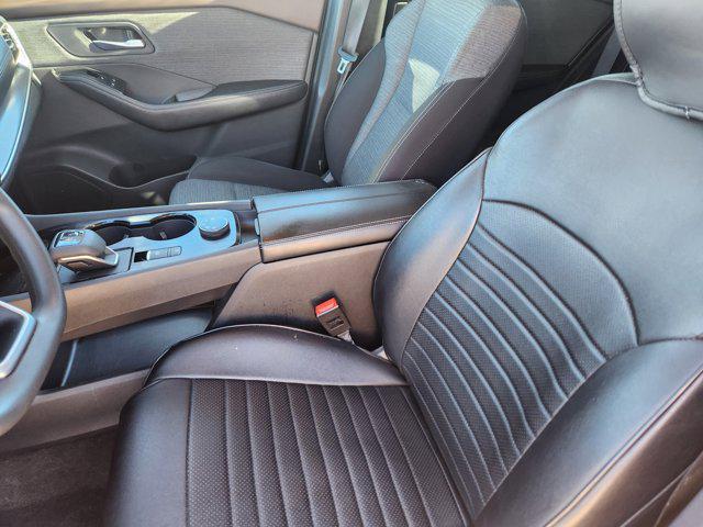 used 2021 Nissan Rogue car, priced at $17,971