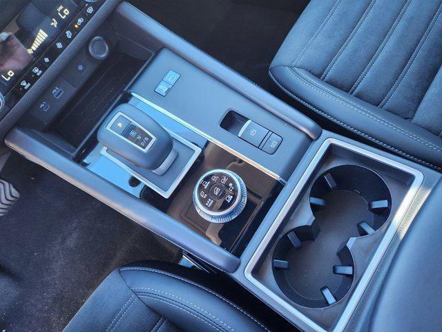 new 2025 Mitsubishi Outlander PHEV car, priced at $37,770