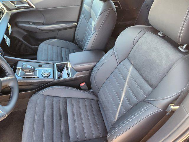 new 2025 Mitsubishi Outlander PHEV car, priced at $37,770