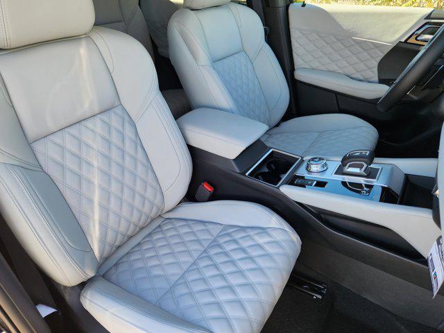 new 2025 Mitsubishi Outlander PHEV car, priced at $41,130