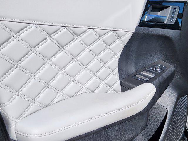 new 2025 Mitsubishi Outlander PHEV car, priced at $41,130