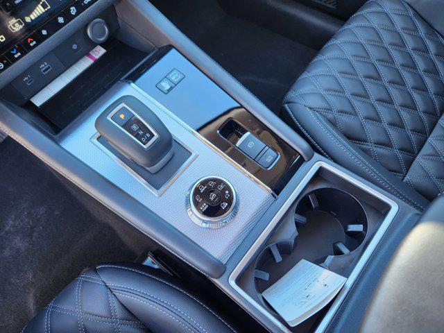 new 2025 Mitsubishi Outlander PHEV car, priced at $41,725