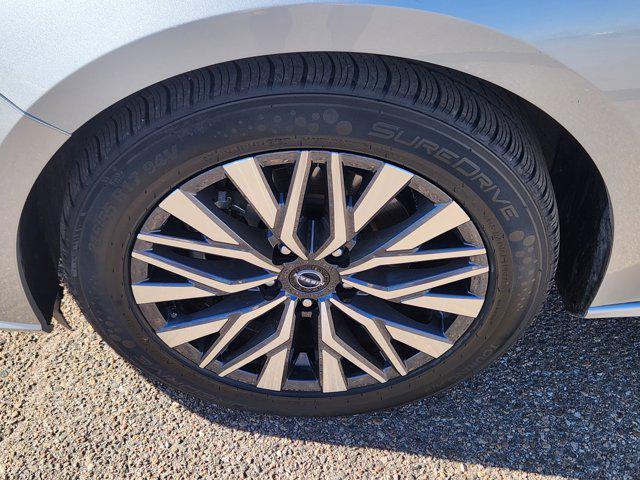 used 2023 Nissan Altima car, priced at $19,909