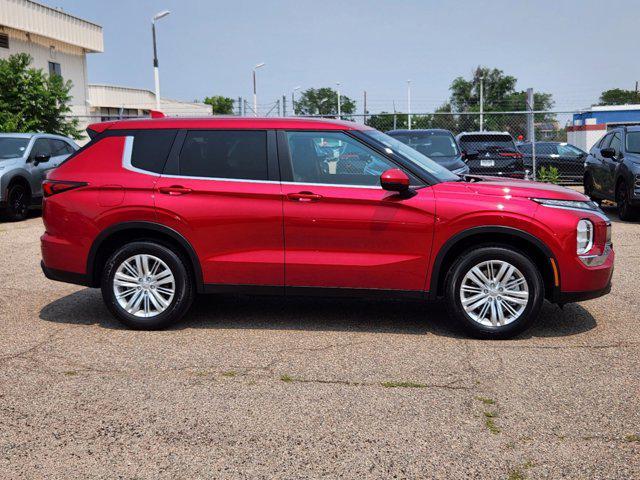 new 2024 Mitsubishi Outlander car, priced at $31,290