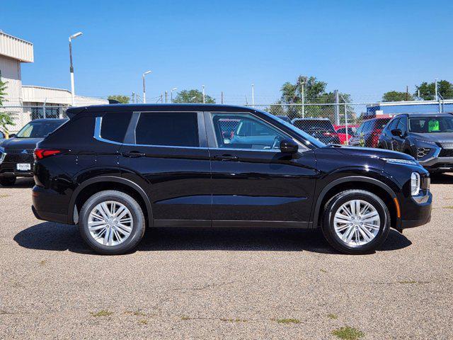 new 2024 Mitsubishi Outlander car, priced at $30,040