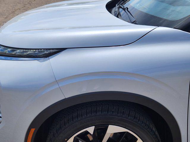 new 2025 Mitsubishi Outlander PHEV car, priced at $36,610