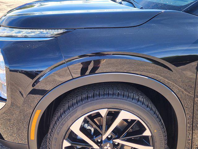 new 2025 Mitsubishi Outlander PHEV car, priced at $39,870